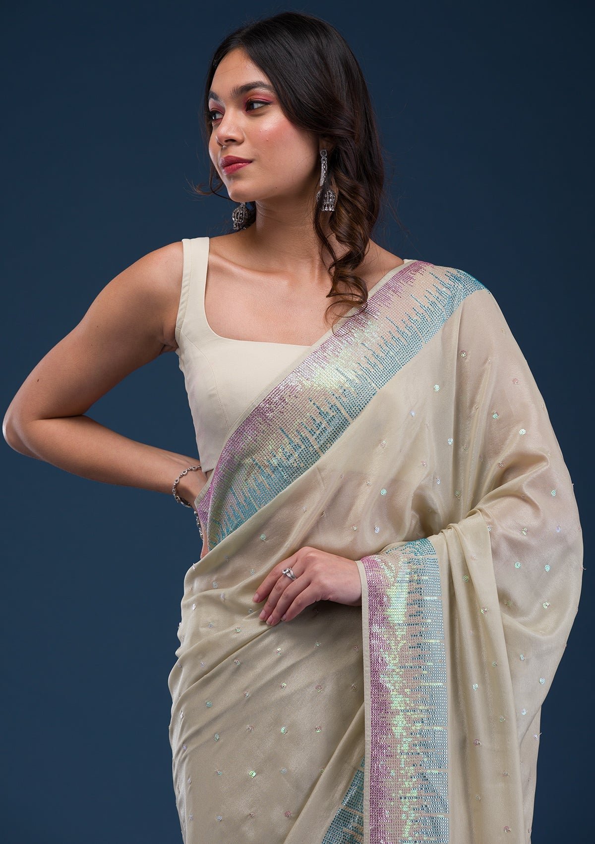 Glistening Pista Green Georgette Saree with Dazzling Sequins - Image 5