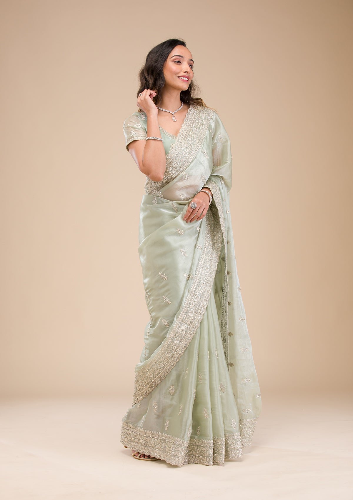 Elegant Pista Green Tissue Saree with Exquisite Zari Work - Image 5